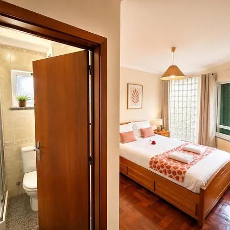 Pilar 2 Funchal, By Specialstays *
