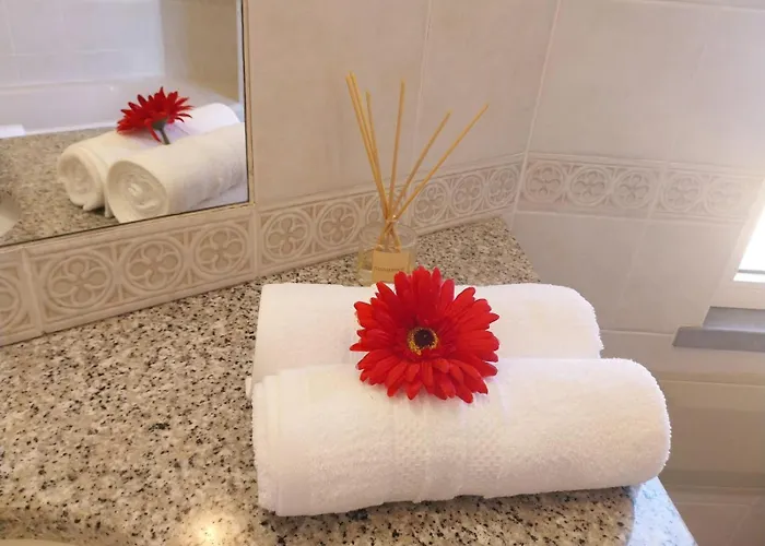 Pilar 2 Funchal, By Specialstays